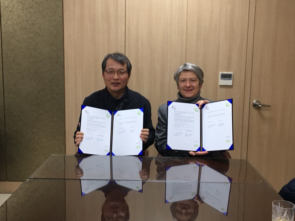 ���ѵ��Ϲ�ȭ�� ��Ʈ�ʽ��� ����ü��