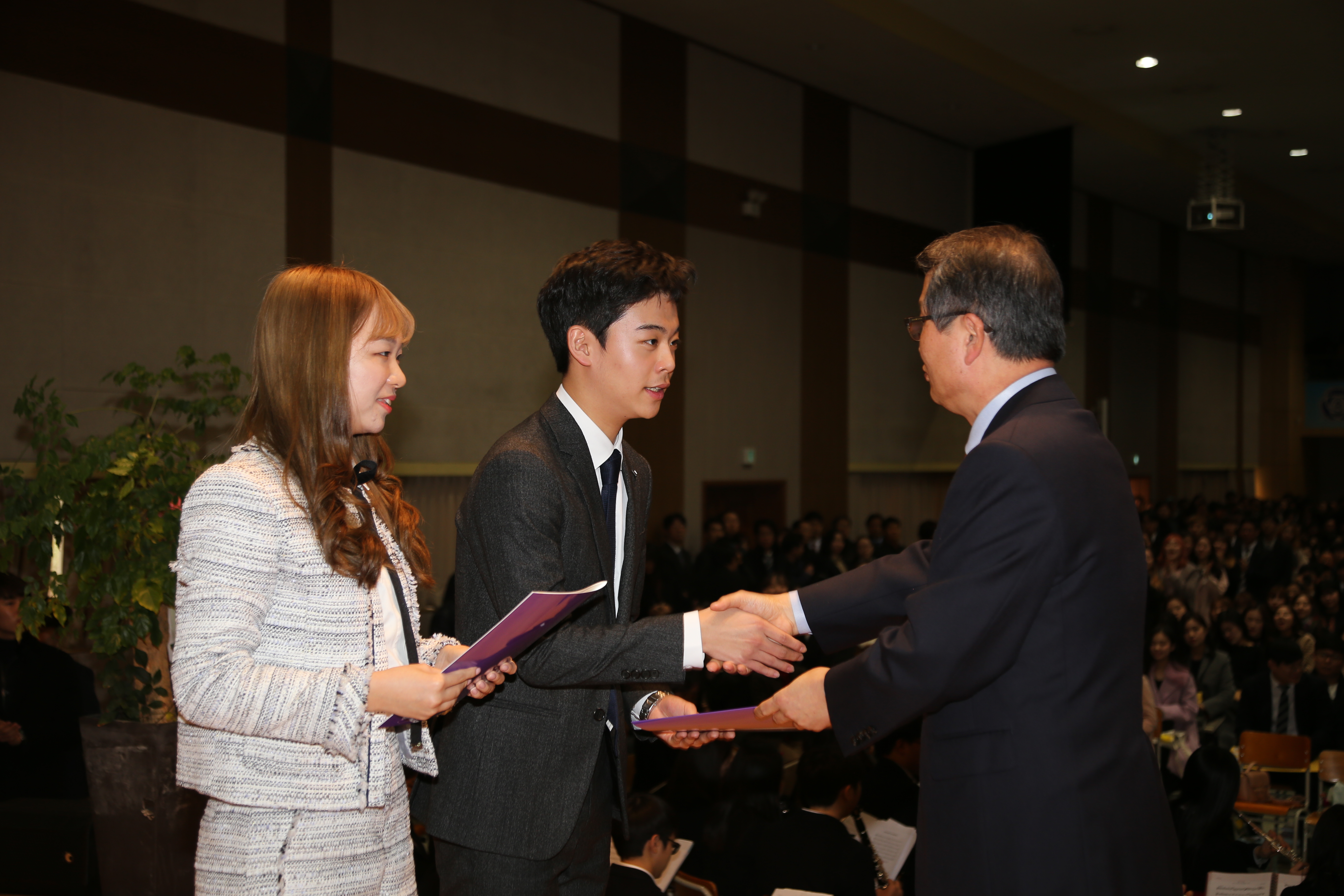 2017. 2. 8 , 31ȸ ����, 289�� ����